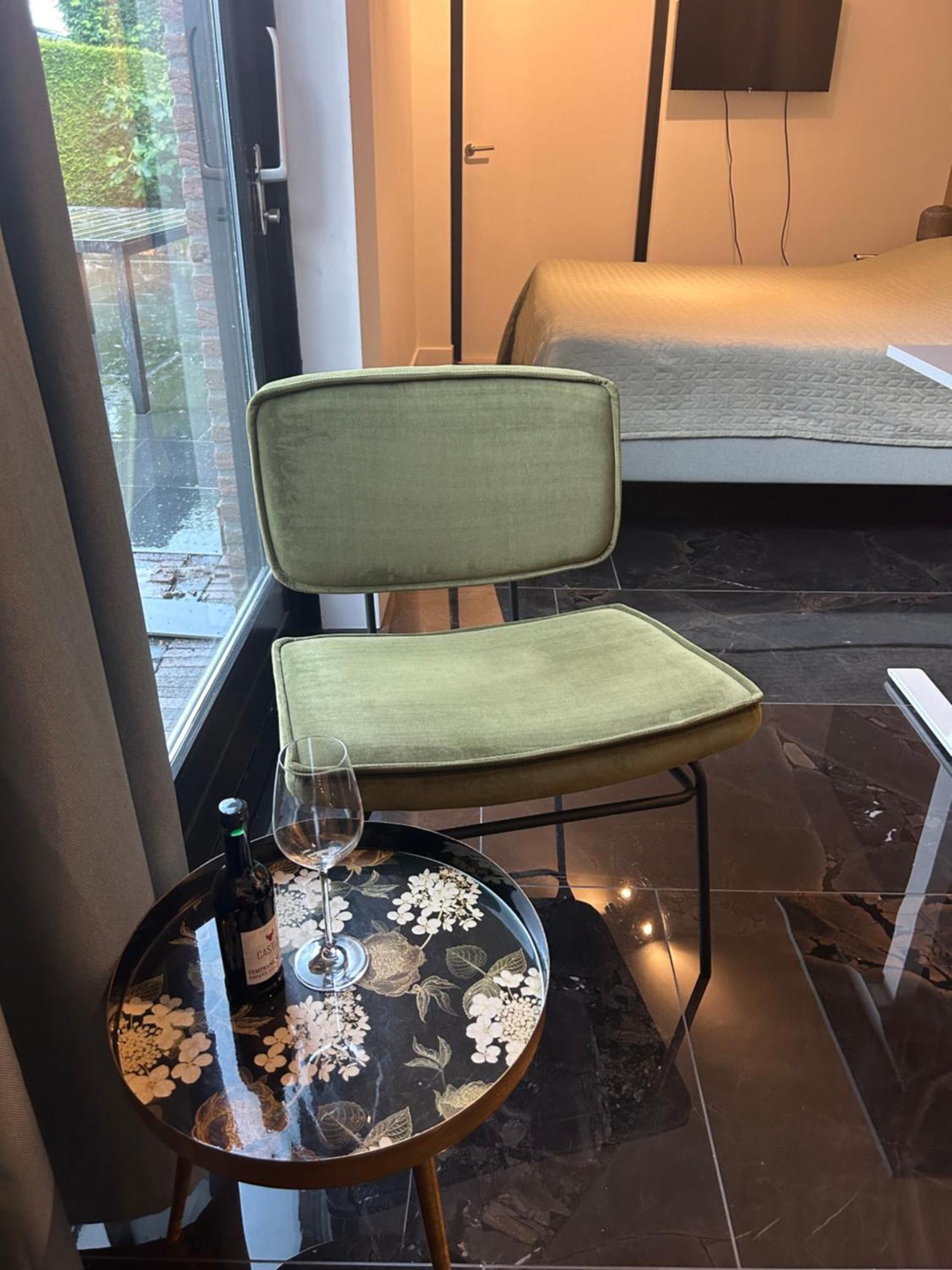 B&B Noordoostpolder 에멀로드 외부 사진
